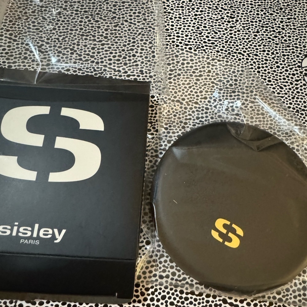 New Sisley Paris pocket mirror phyto gloss. Made in France. - Picture 1 of 3
